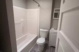 2227 Lexington St, Baltimore, MD 21223 - Photo 8