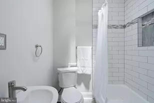 1006 N Rosedale St, Baltimore, MD 21216 - Photo 18