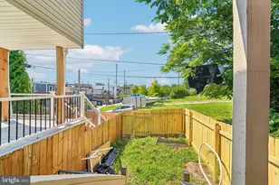 1629 E Oliver St, Baltimore, MD 21213 - Photo 32