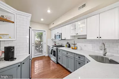 908 S Decker Avenue, Baltimore, MD 21224 - Photo 12