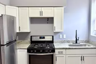 32 S Fulton Ave, Baltimore, MD 21223 - Photo 4