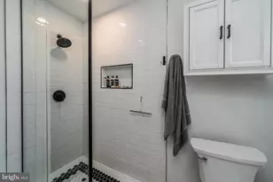 803 S Bond St, Baltimore, MD 21231 - Photo 16