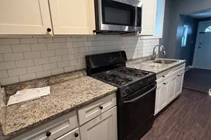 1032 Valley St, Baltimore, MD 21202 - Photo 8