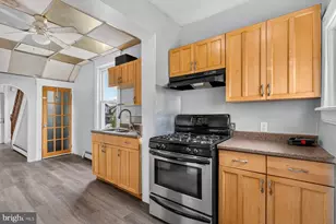 2803 Fleetwood Ave, Baltimore, MD 21214 - Photo 10