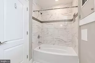 734 S Robinson St, Baltimore, MD 21224 - Photo 26