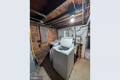 861 W 36th Street W, Baltimore, MD 21211 - Photo 32