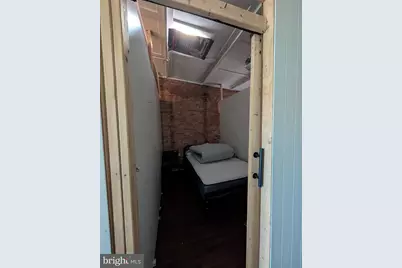 861 W 36th Street W, Baltimore, MD 21211 - Photo 8