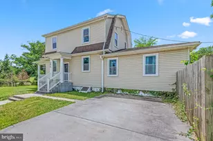 3010 Howard Park Ave, Baltimore, MD 21207 - Photo 4