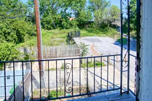 1200 Glyndon Ave, Baltimore, MD 21223 - Photo 16