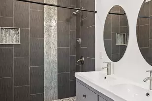915 N Montford Ave, Baltimore, MD 21205 - Photo 16