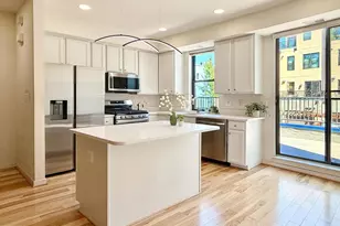 120 Station North Mews, Baltimore, MD 21202 - Photo 2