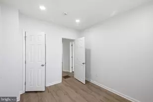 3227 Phelps Ln, Baltimore, MD 21229 - Photo 34