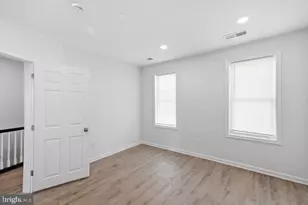 3227 Phelps Ln, Baltimore, MD 21229 - Photo 38