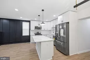 3227 Phelps Ln, Baltimore, MD 21229 - Photo 6