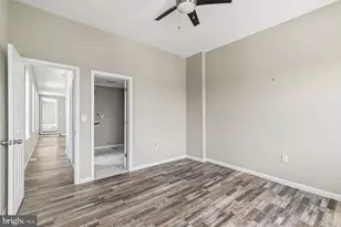 1001 S Carey St, Baltimore, MD 21223 - Photo 28