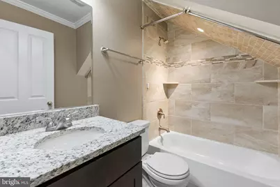 14 S Collington Avenue, Baltimore, MD 21231 - Photo 10