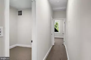 2621 Sloatfield, Baltimore, MD 21223 - Photo 10