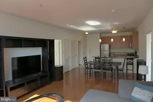 3201 St Paul St, Baltimore, MD 21218 - Photo 4