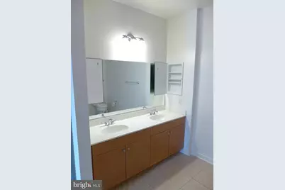 3201 Saint Paul Street #309, Baltimore, MD 21218 - Photo 10