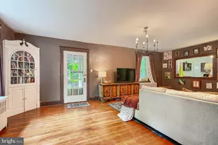 4606 Cedar Garden Rd, Baltimore, MD 21229 - Photo 20