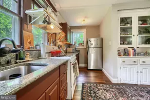 4606 Cedar Garden Rd, Baltimore, MD 21229 - Photo 24