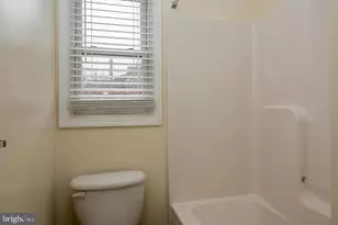 524 St Mary St, Baltimore, MD 21201 - Photo 18