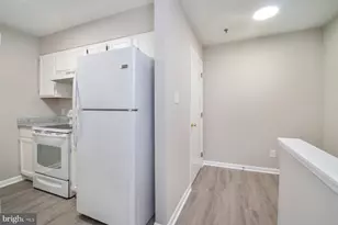610 N Arlington Ave, Baltimore, MD 21217 - Photo 34