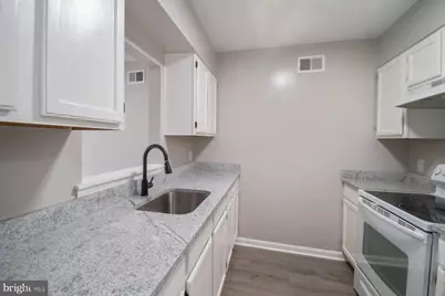 610 N Arlington Avenue #B, Baltimore, MD 21217 - Photo 20
