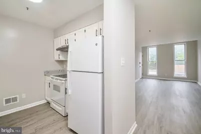 610 N Arlington Avenue #B, Baltimore, MD 21217 - Photo 8