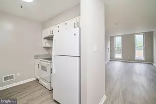 610 N Arlington Ave, Baltimore, MD 21217 - Photo 8