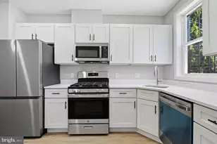 2115 McCulloh St, Baltimore, MD 21217 - Photo 10