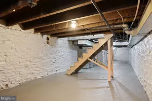 2115 McCulloh St, Baltimore, MD 21217 - Photo 26