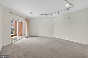 3801 Canterbury Rd, Baltimore, MD 21218 - Photo 6