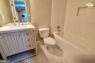 1805 E Lamley St, Baltimore, MD 21231 - Photo 10