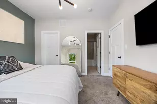 915 Grundy St, Baltimore, MD 21224 - Photo 46