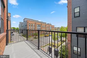 915 Grundy St, Baltimore, MD 21224 - Photo 42