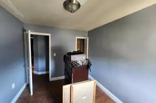 2745 Baker St, Baltimore, MD 21216 - Photo 18