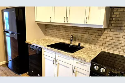 3801 Canterbury Road #703, Baltimore, MD 21218 - Photo 2