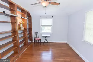 4208 Westview Rd, Baltimore, MD 21218 - Photo 12