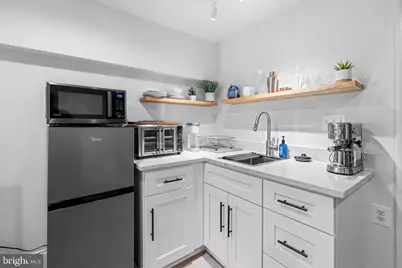 640 S Linwood Avenue, Baltimore, MD 21224 - Photo 44