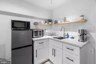 640 S Linwood Ave, Baltimore, MD 21224 - Photo 44
