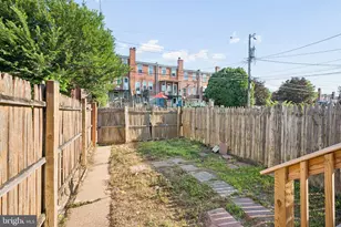 3548 Benzinger Rd, Baltimore, MD 21229 - Photo 36