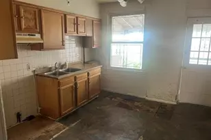 103 N Glover St, Baltimore, MD 21224 - Photo 4