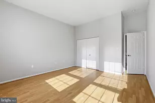 1011 Hunter St, Baltimore, MD 21202 - Photo 18