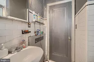 3212 Dorchester Rd, Baltimore, MD 21215 - Photo 34