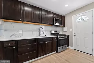 643 S Wickham Road S, Baltimore, MD 21229 - Photo 10