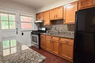 909 E Lake Ave, Baltimore, MD 21212 - Photo 32
