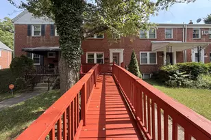 909 E Lake Ave, Baltimore, MD 21212 - Photo 56