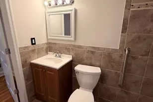 909 E Lake Ave, Baltimore, MD 21212 - Photo 26