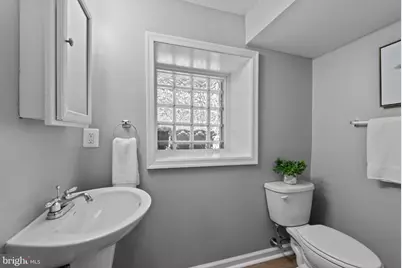 425 Ilchester Avenue, Baltimore, MD 21218 - Photo 26